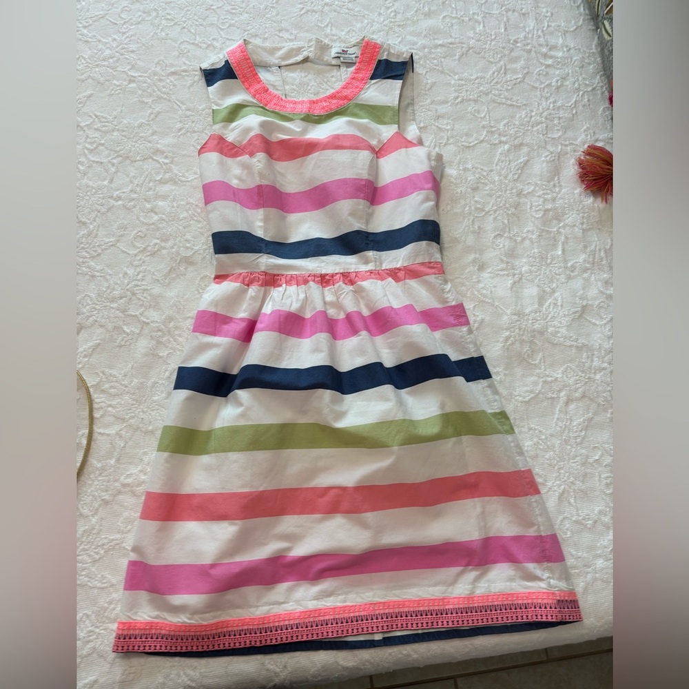 VINEYARD VINES women’s embroidered dress - size 0